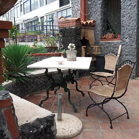 カターニア Casa Sul Mare Bed & Breakfast エクステリア 写真