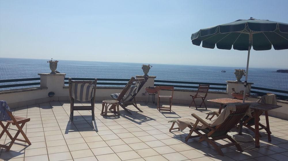 カターニア Casa Sul Mare Bed & Breakfast エクステリア 写真